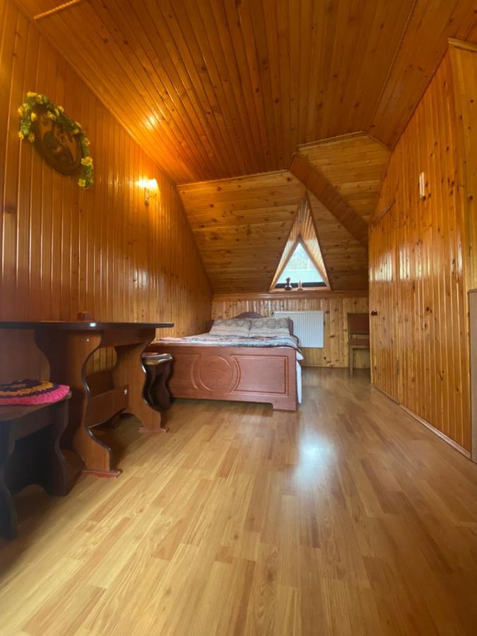 Vхаті Apartment สลาฟสเก ภายนอก รูปภาพ
